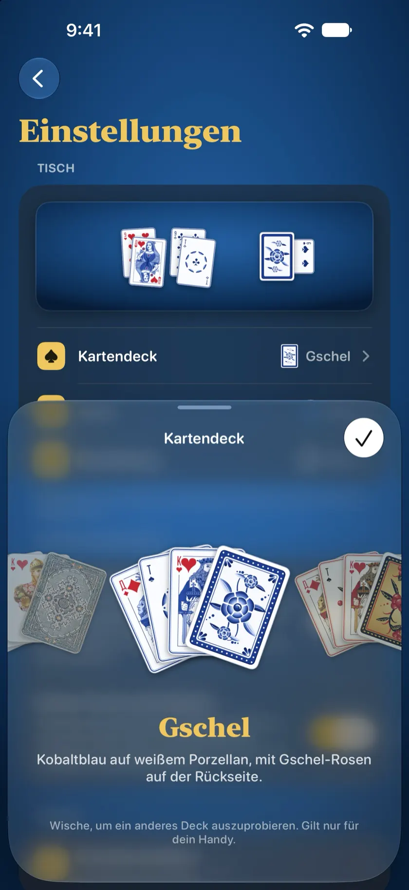 Die Deckauswahl mit dem Gschel-Deck: Kobaltblau auf weißem Porzellan