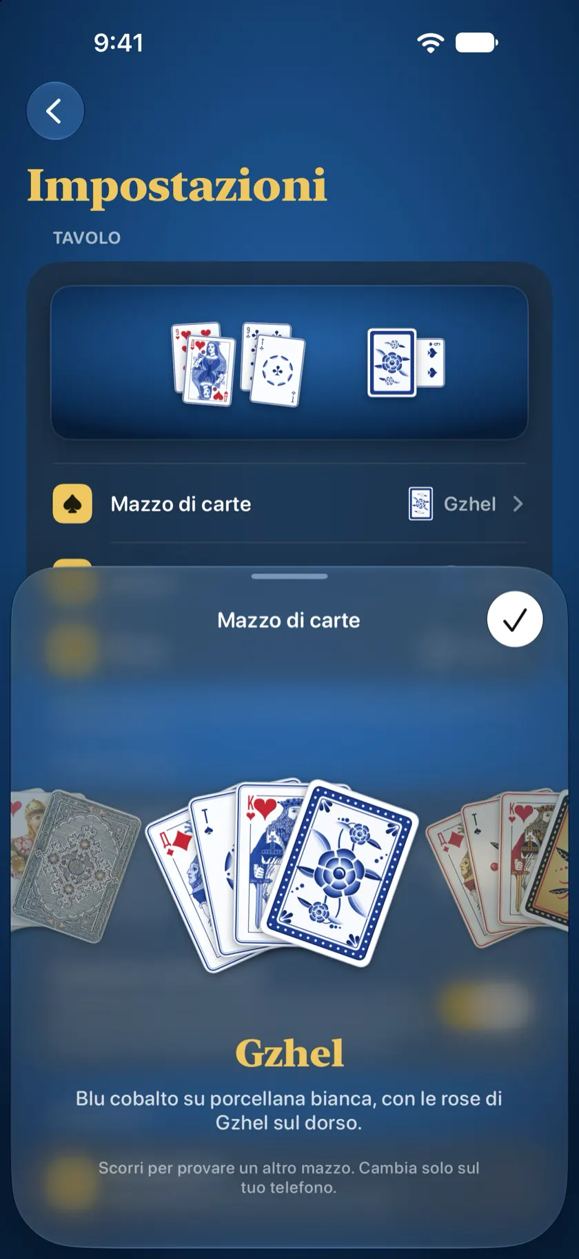 La scelta del mazzo con il Gzhel: blu cobalto su porcellana bianca
